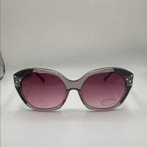 Bebe Black and Pink Cat-Eye Sunglasses BEBE7222 No Case